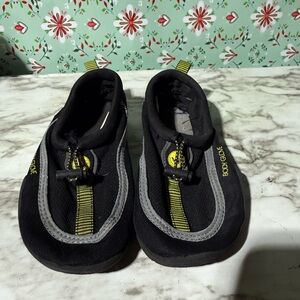 Body Glove Kids Black and Yellow Water Shoes
